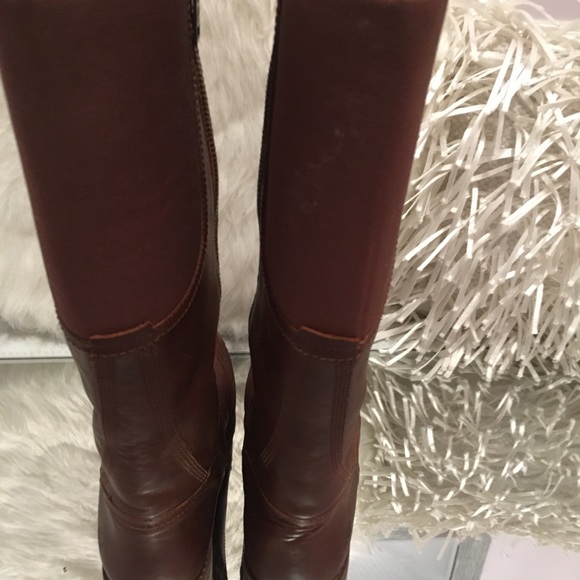 Timberland & Earth-keepers Boots - Picture 4 of 10